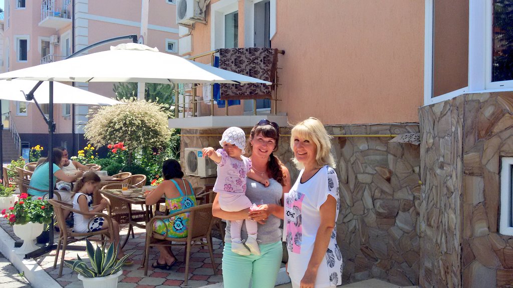 Семейный отдых в Николаевке Крым